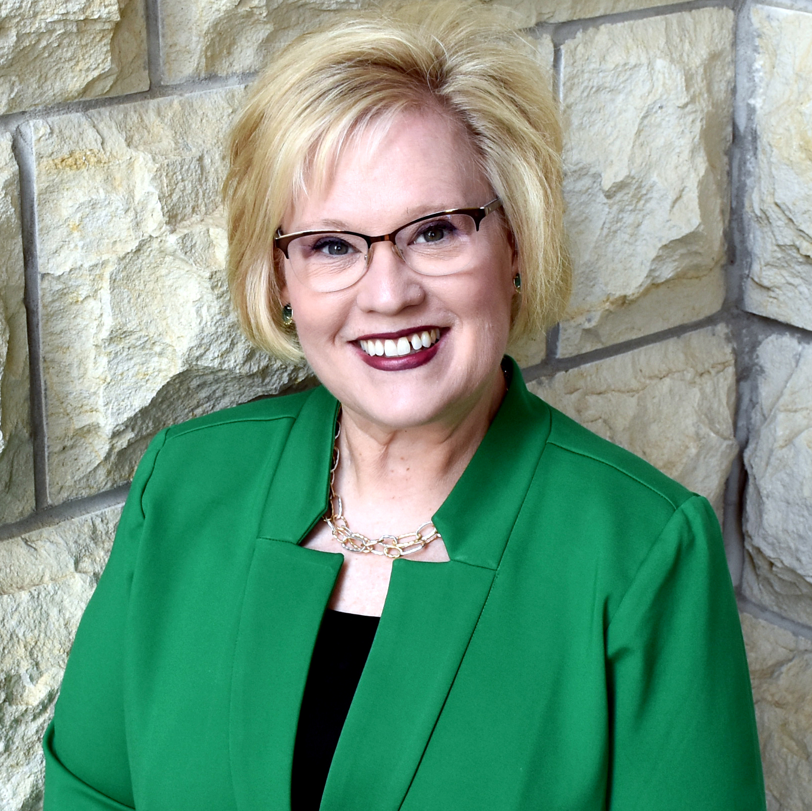 Mindy R. Weixelman